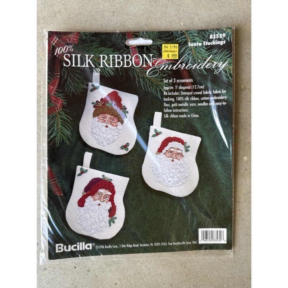 Vintage Bucilla Silk Ribbon Embroidery KIT 83539 SANTA STOCKINGS 1996 NEW